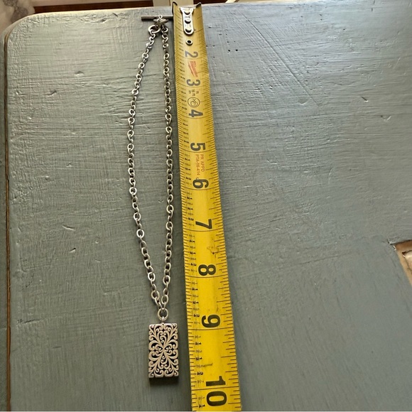 Lois Hill 925 Sterling Silver Toggle Pendant Necklace - Picture 4 of 9